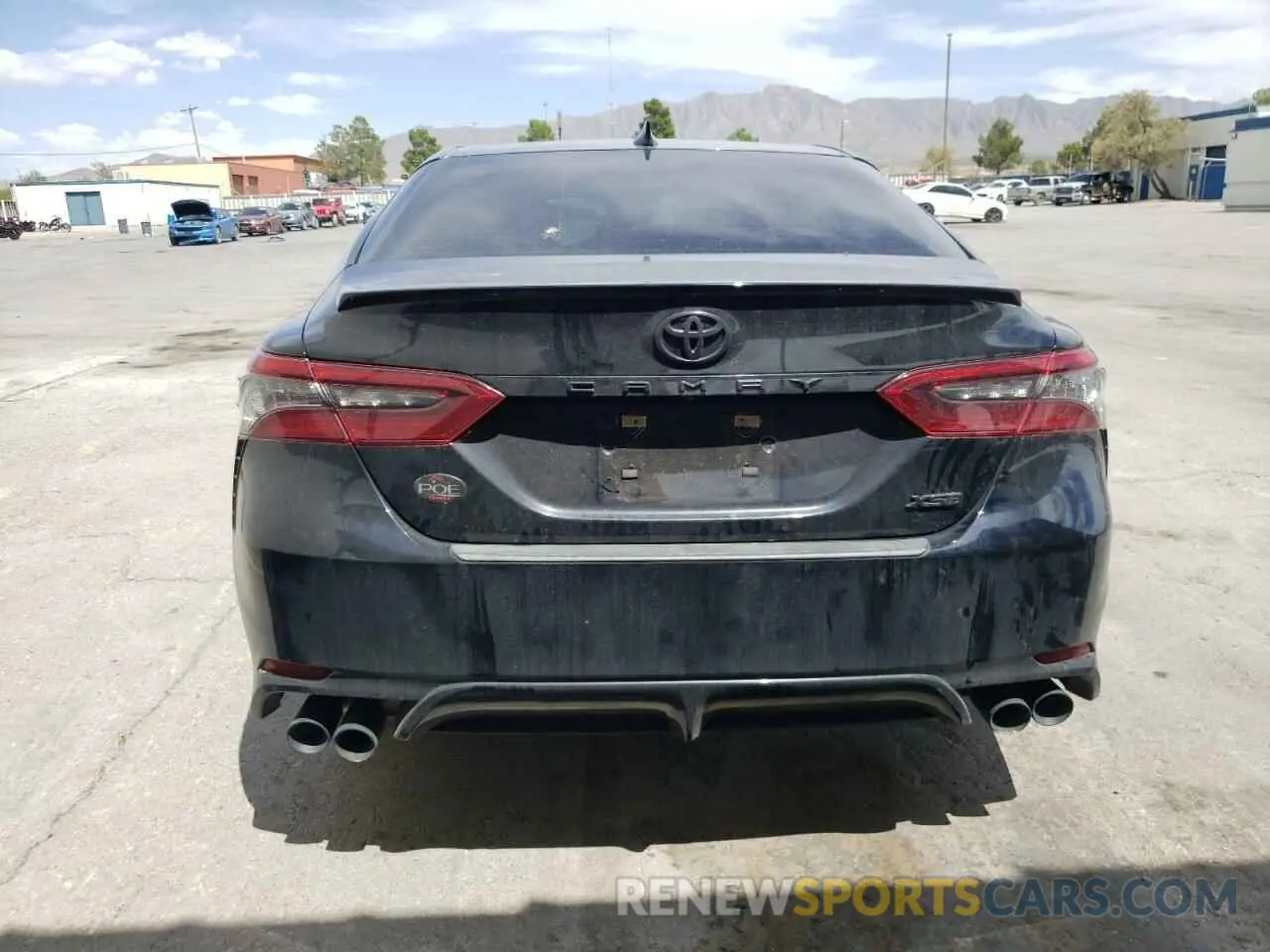 6 Photograph of a damaged car 4T1K61AK8NU718145 TOYOTA CAMRY 2022