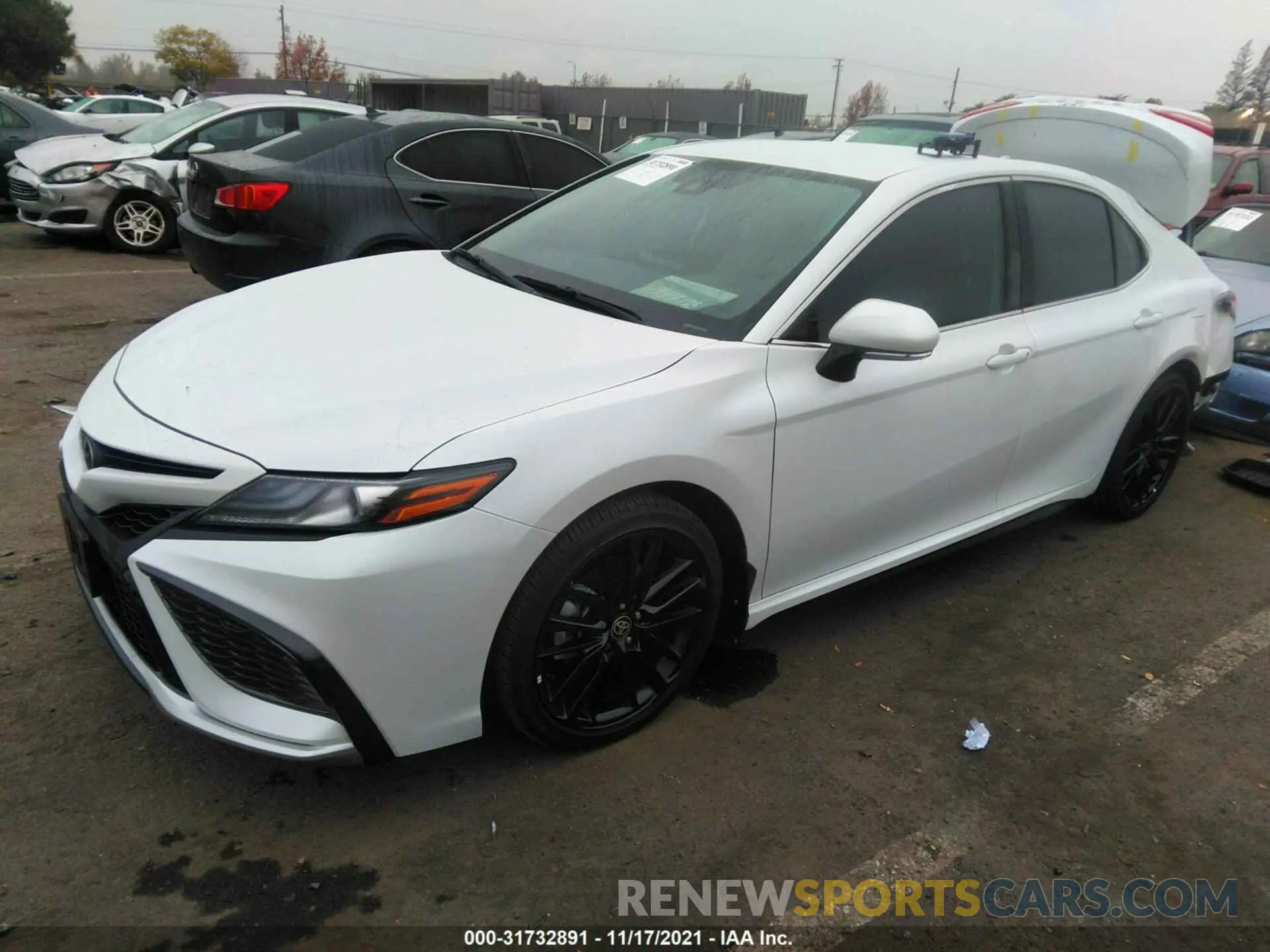 2 Photograph of a damaged car 4T1K61AK9NU617809 TOYOTA CAMRY 2022