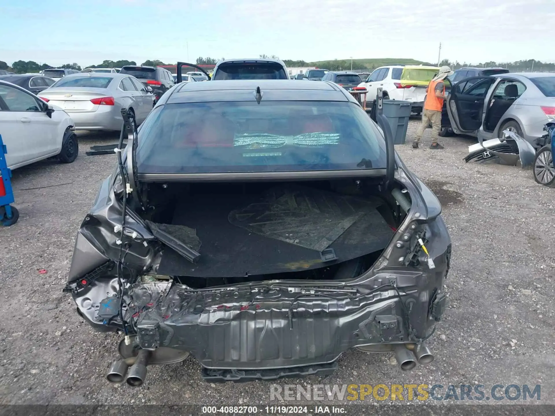 17 Photograph of a damaged car 4T1K61AK9NU620919 TOYOTA CAMRY 2022