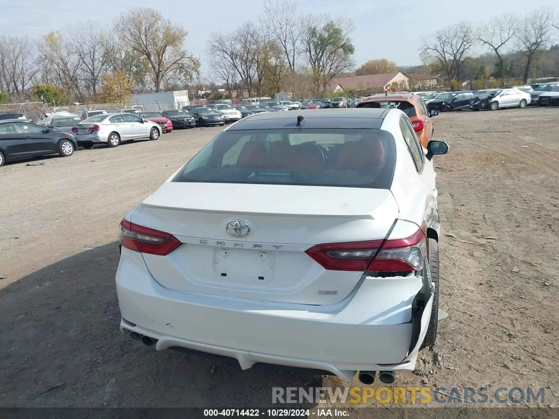 6 Photograph of a damaged car 4T1K61AKXNU050316 TOYOTA CAMRY 2022