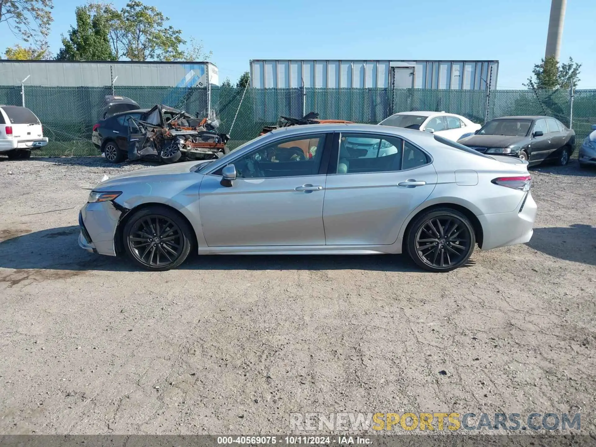 14 Photograph of a damaged car 4T1K61BK2NU063110 TOYOTA CAMRY 2022