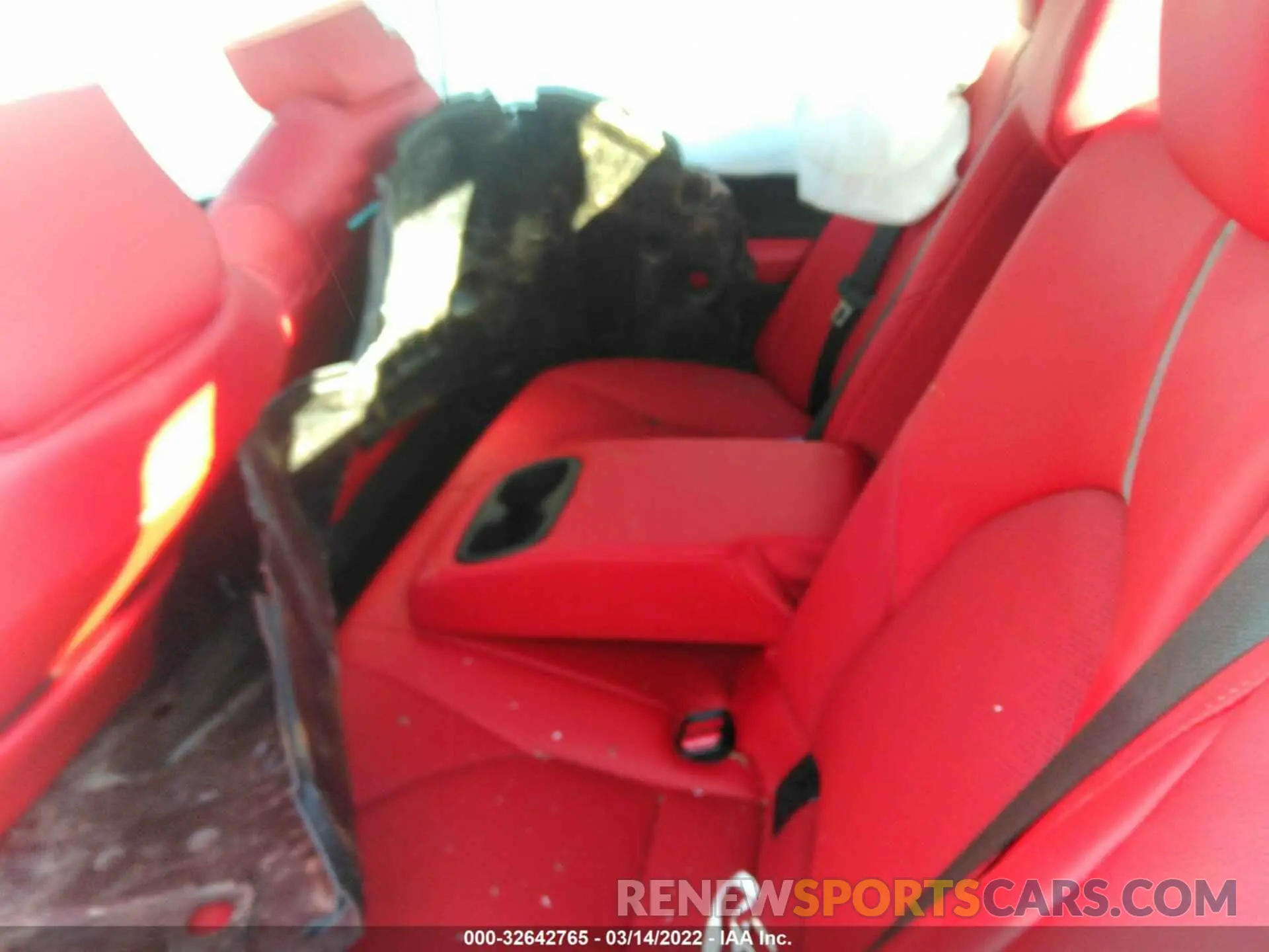 8 Photograph of a damaged car 4T1K61BK6NU056693 TOYOTA CAMRY 2022