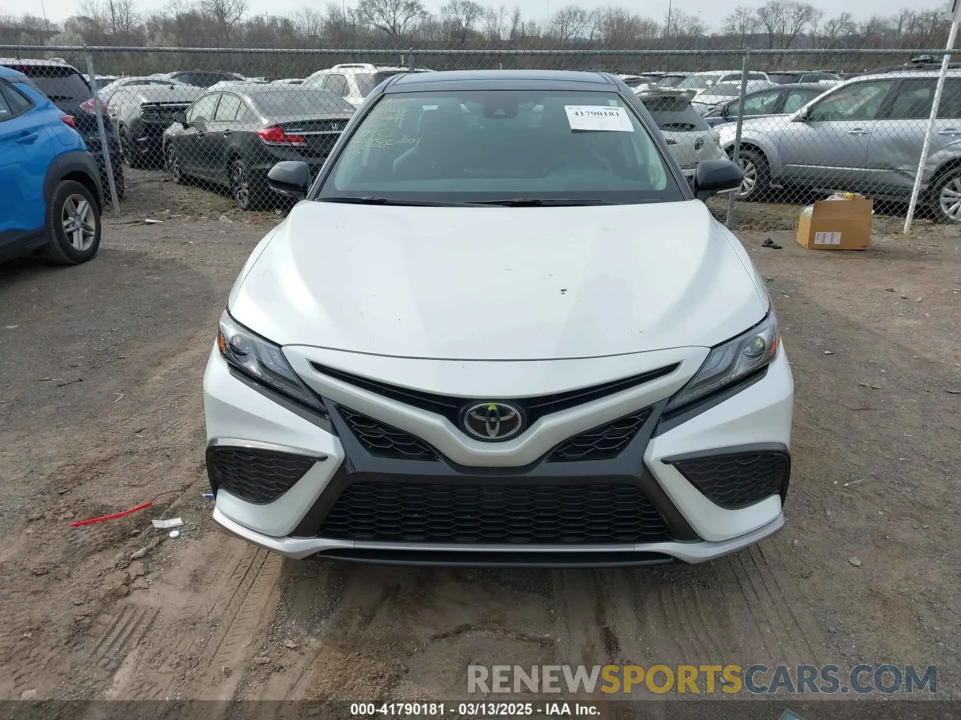 12 Фотография поврежденного автомобиля 4T1KZ1AK2NU063990 TOYOTA CAMRY 2022
