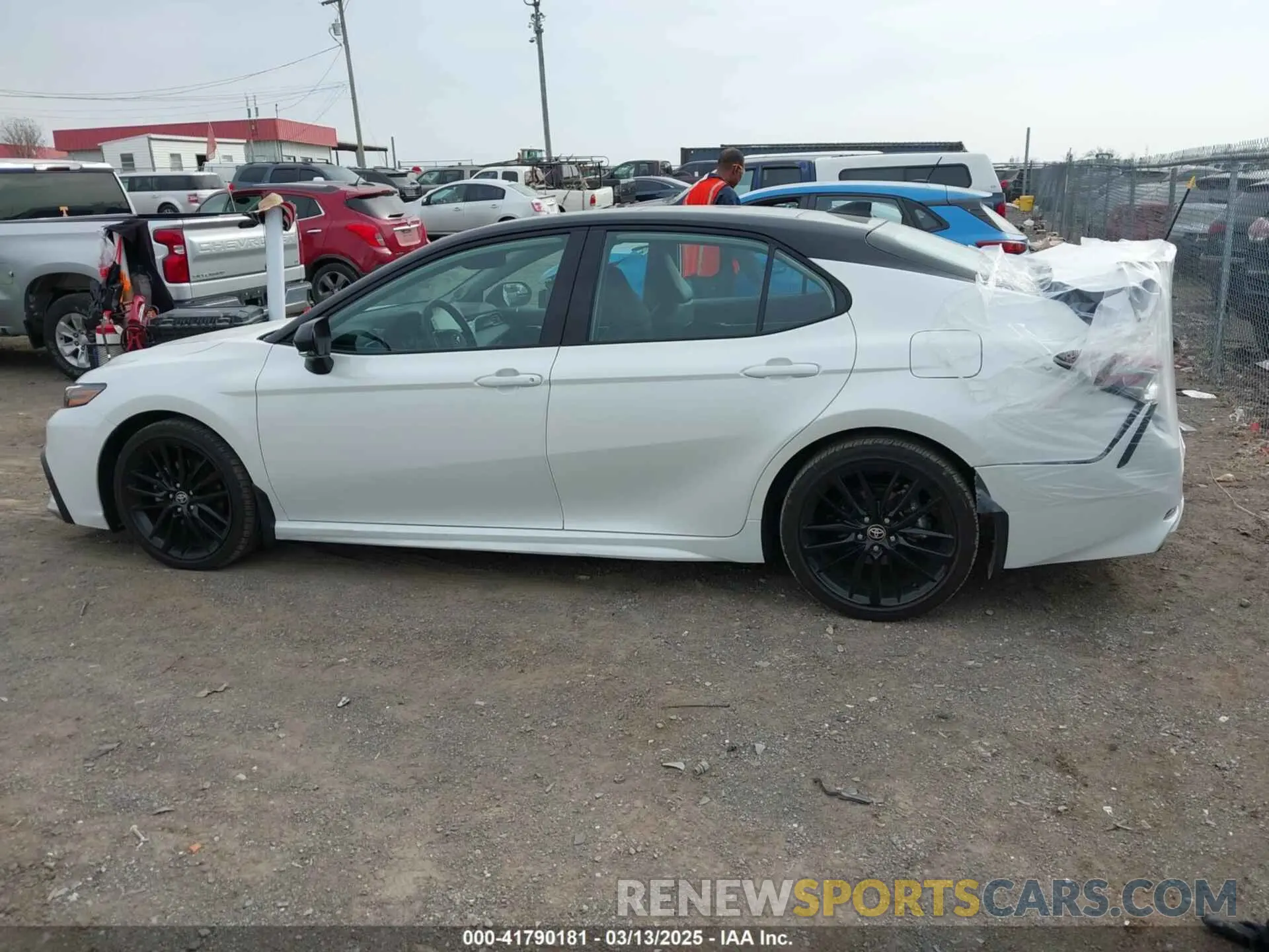 14 Фотография поврежденного автомобиля 4T1KZ1AK2NU063990 TOYOTA CAMRY 2022