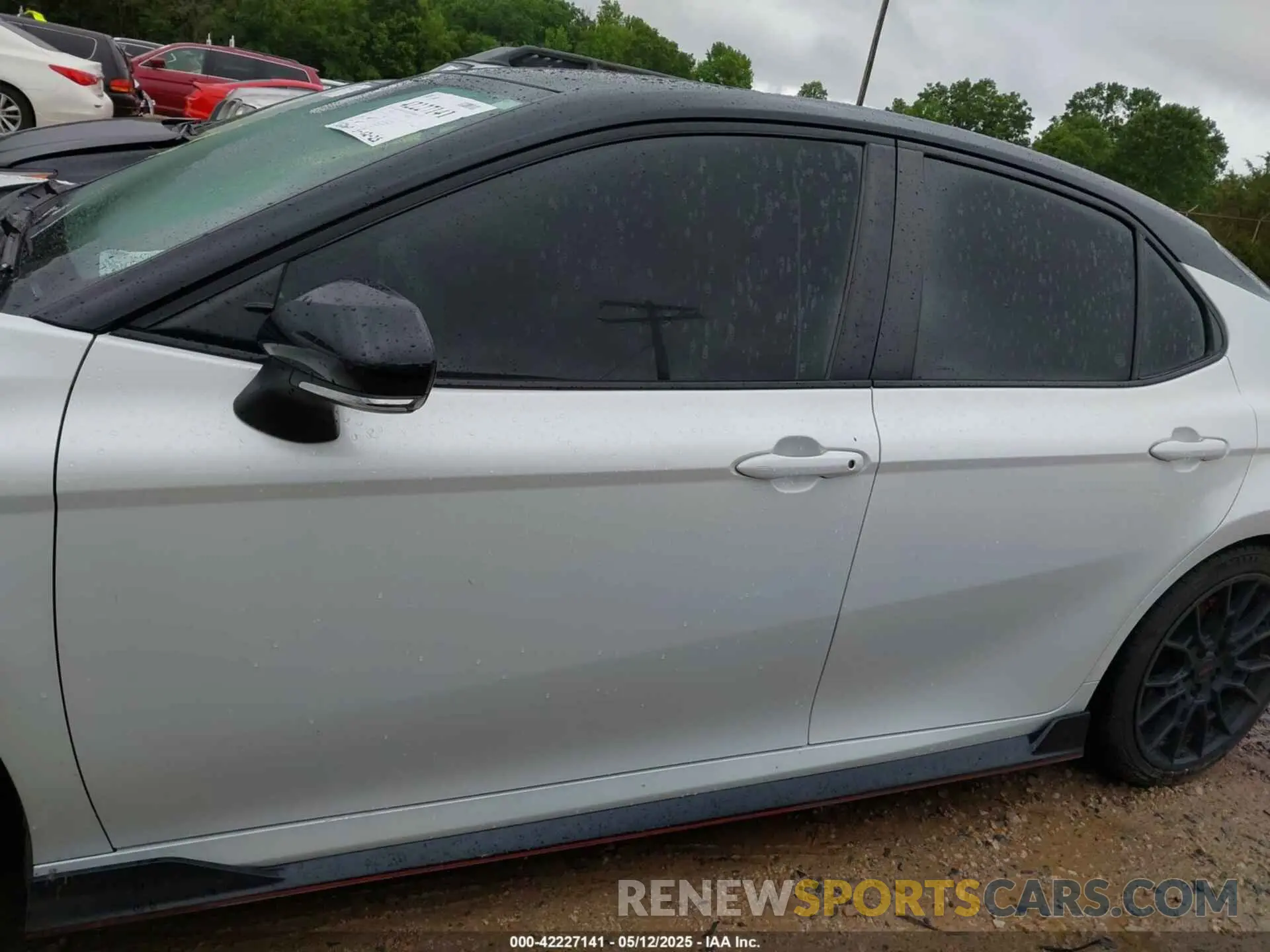 14 Photograph of a damaged car 4T1KZ1AK3NU062119 TOYOTA CAMRY 2022