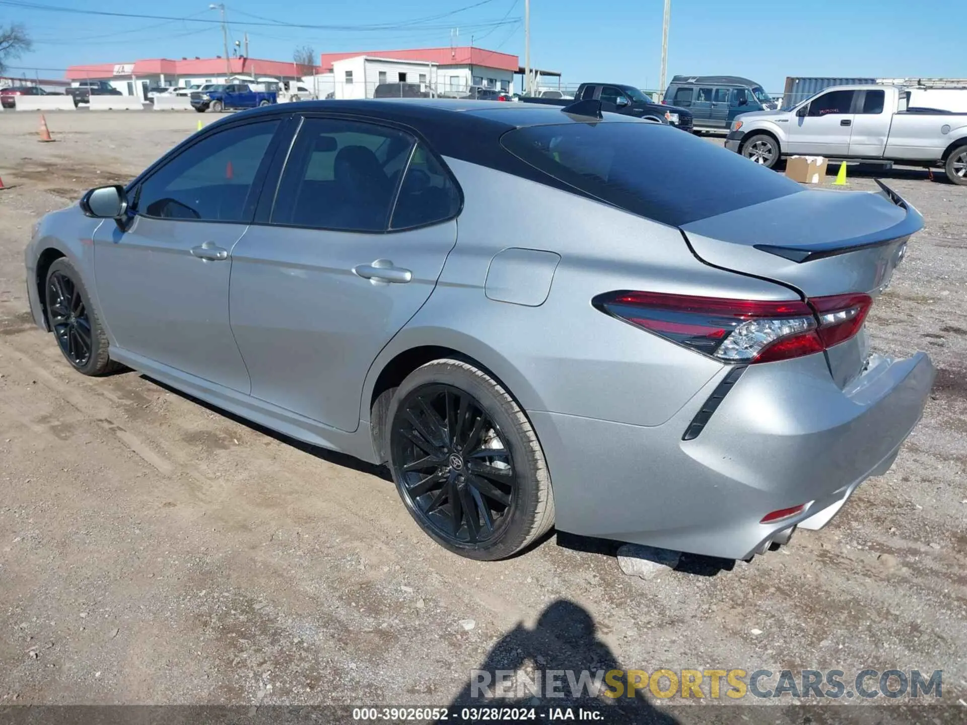 3 Photograph of a damaged car 4T1KZ1AK3NU068373 TOYOTA CAMRY 2022