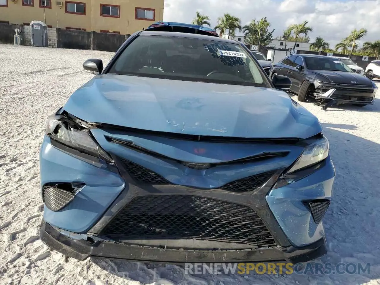 5 Photograph of a damaged car 4T1KZ1AK6NU061191 TOYOTA CAMRY 2022