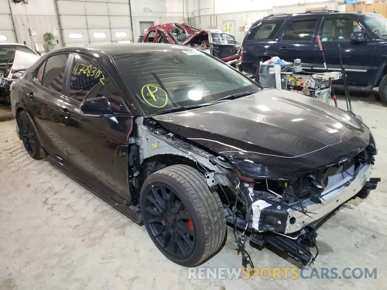 1 Photograph of a damaged car 4T1KZ1AKXNU064322 TOYOTA CAMRY 2022