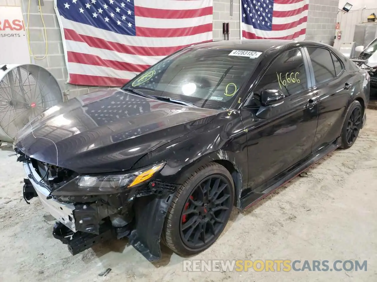 2 Photograph of a damaged car 4T1KZ1AKXNU064322 TOYOTA CAMRY 2022