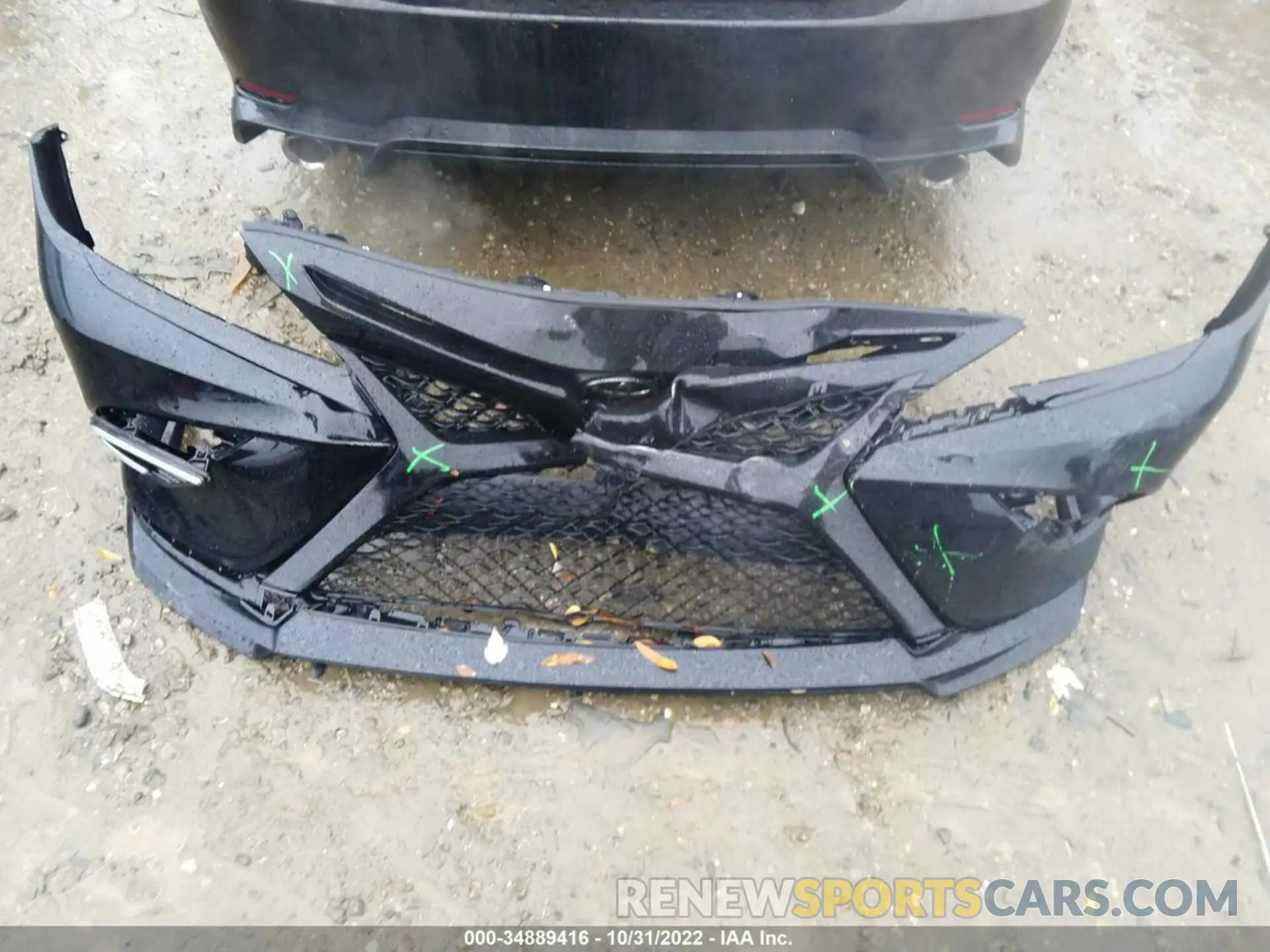 12 Photograph of a damaged car 4T1KZ1AKXNU070282 TOYOTA CAMRY 2022