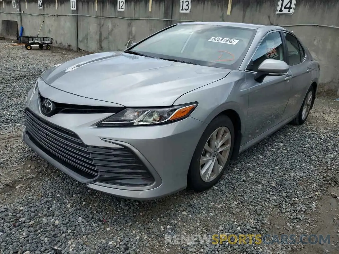 2 Фотография поврежденного автомобиля 4T1R11AK0NU688426 TOYOTA CAMRY 2022