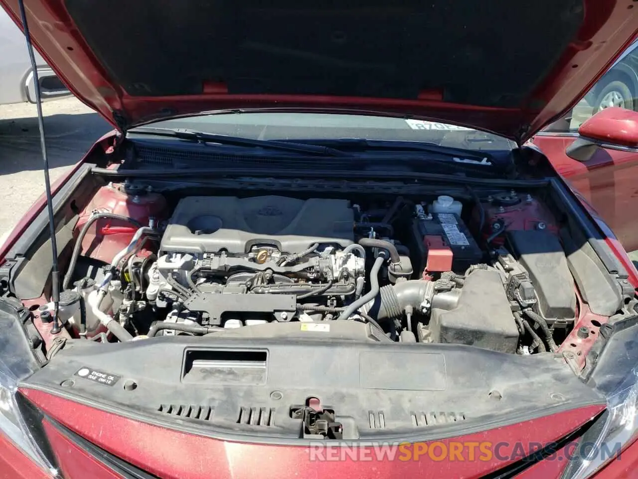 11 Photograph of a damaged car 4T1R11AK1NU655175 TOYOTA CAMRY 2022