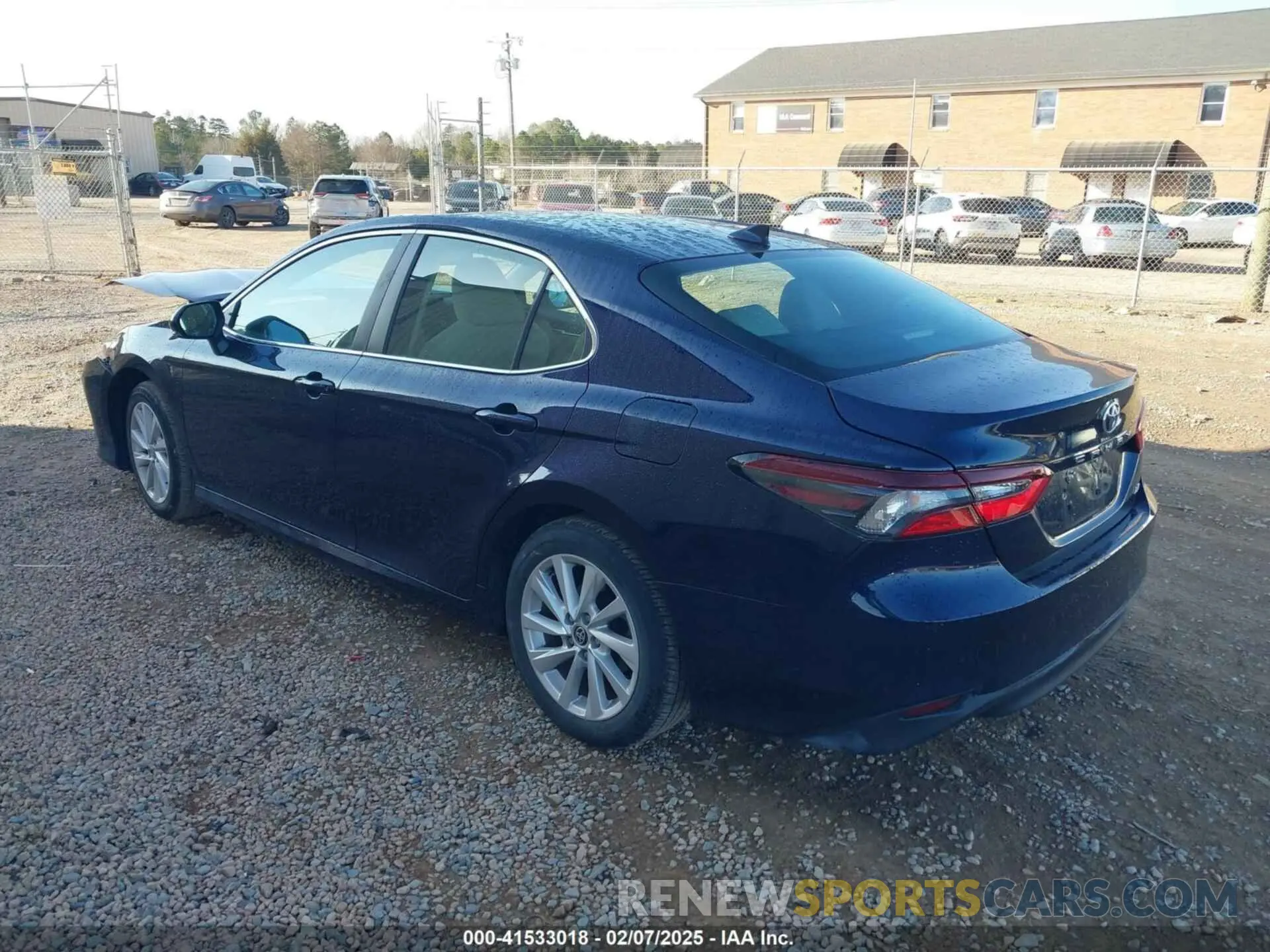 3 Фотография поврежденного автомобиля 4T1R11AK4NU058926 TOYOTA CAMRY 2022