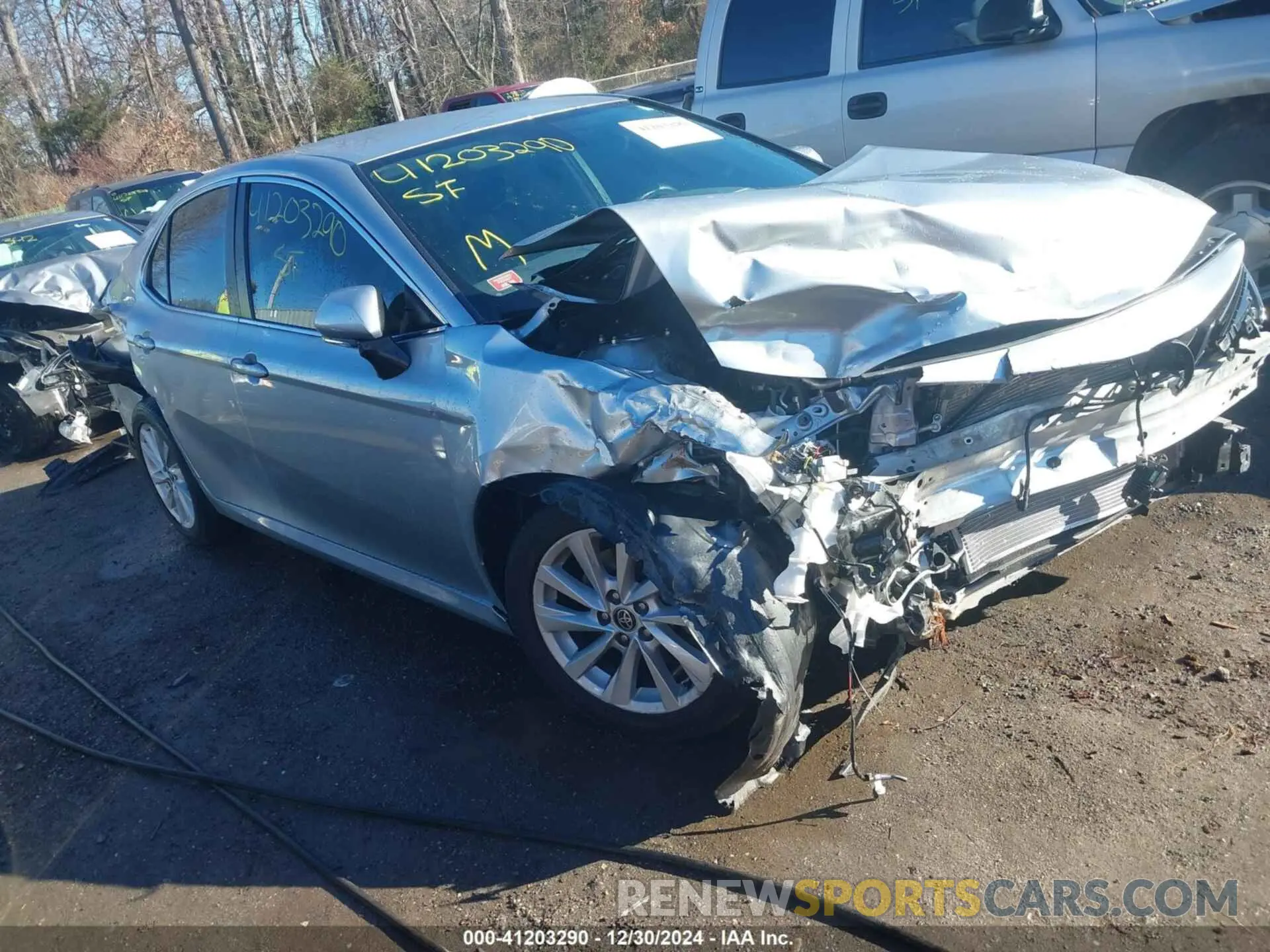 1 Photograph of a damaged car 4T1R11AK7NU680744 TOYOTA CAMRY 2022