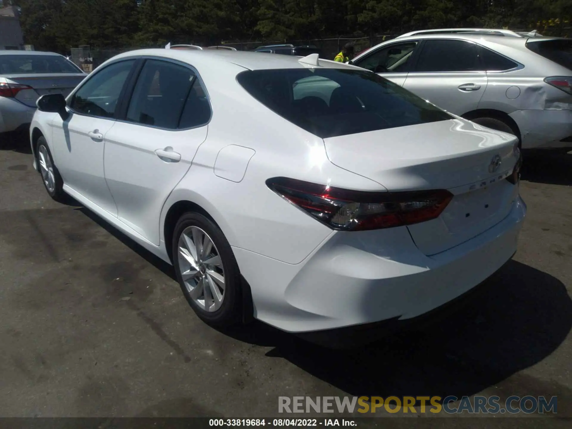 3 Фотография поврежденного автомобиля 4T1R11AK9NU701559 TOYOTA CAMRY 2022