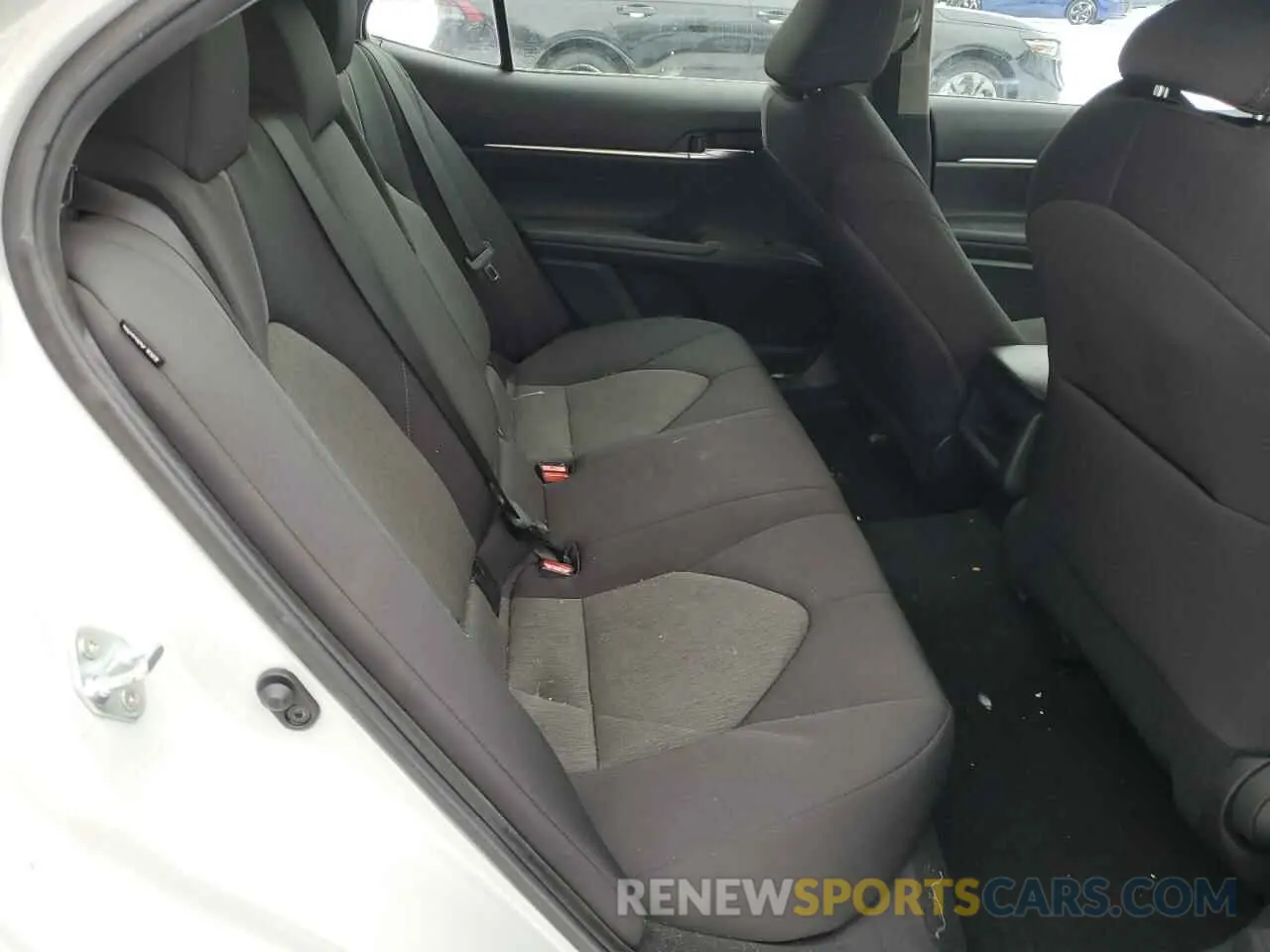 10 Photograph of a damaged car 4T1R11BK0NU067167 TOYOTA CAMRY 2022