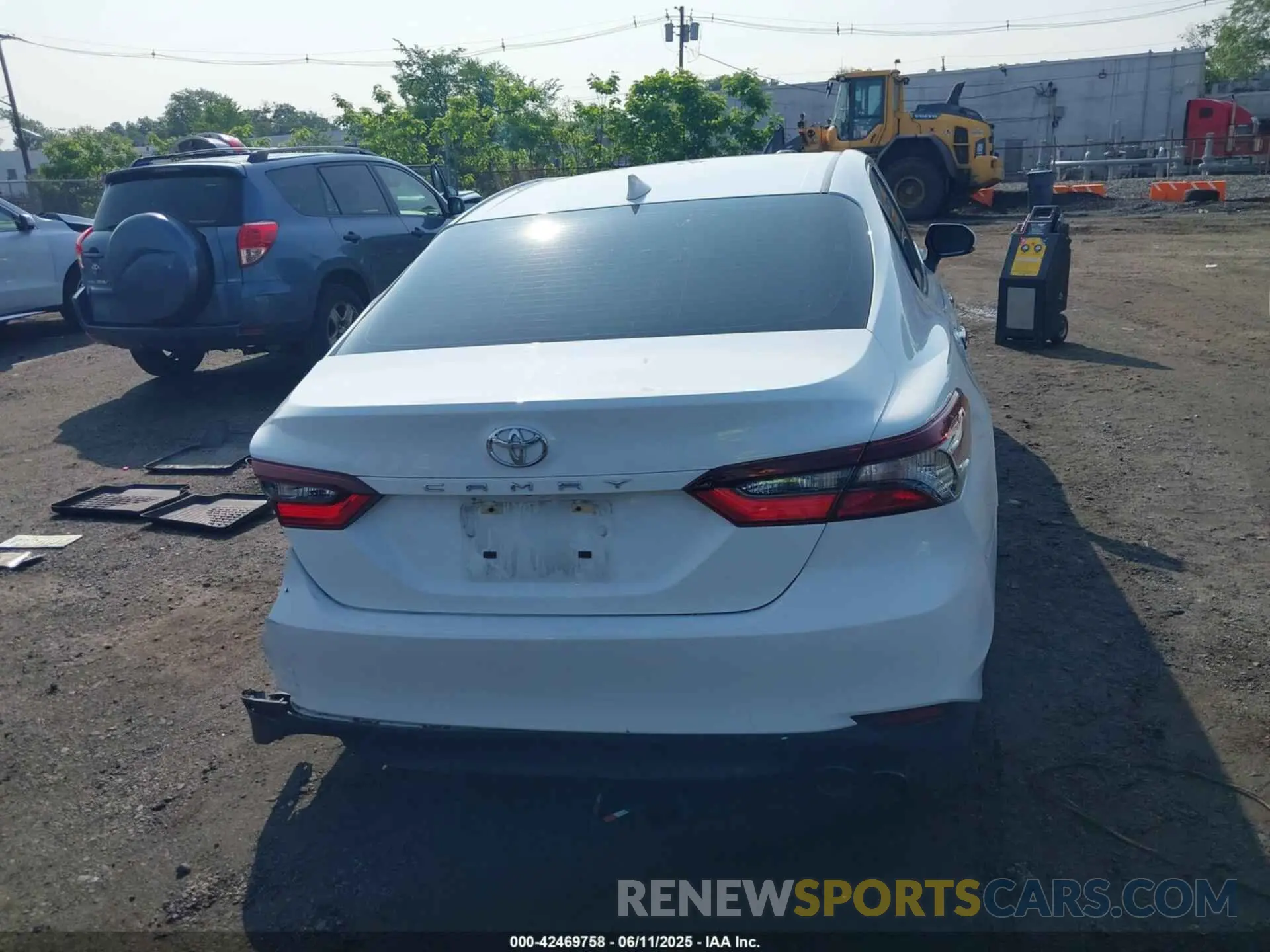 16 Фотография поврежденного автомобиля 4T1R11BK0NU067461 TOYOTA CAMRY 2022