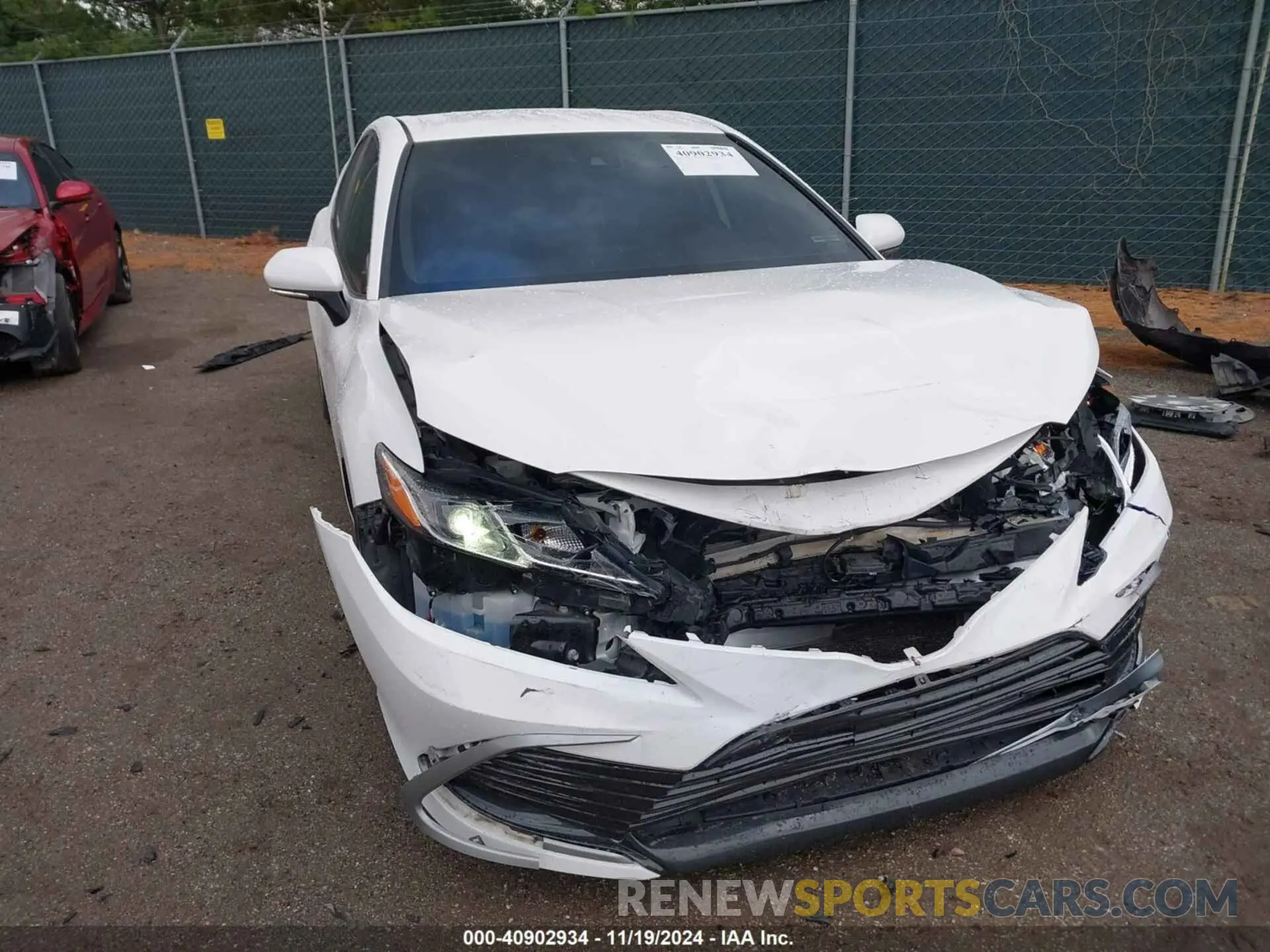 1 Фотография поврежденного автомобиля 4T1R11BK2NU047664 TOYOTA CAMRY 2022