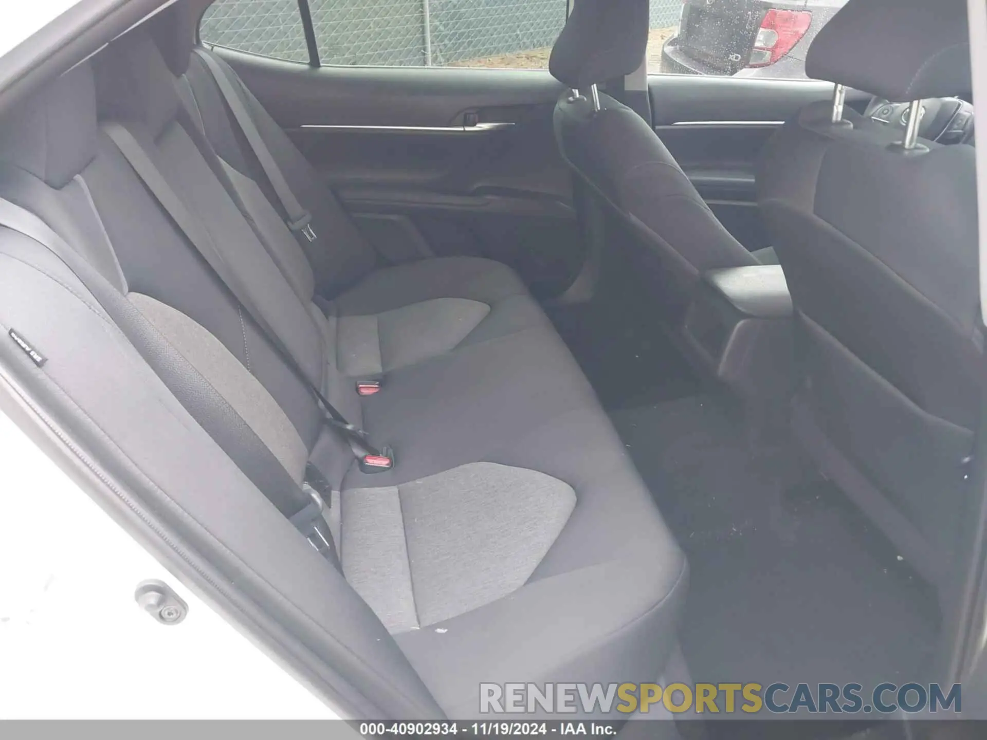 8 Фотография поврежденного автомобиля 4T1R11BK2NU047664 TOYOTA CAMRY 2022