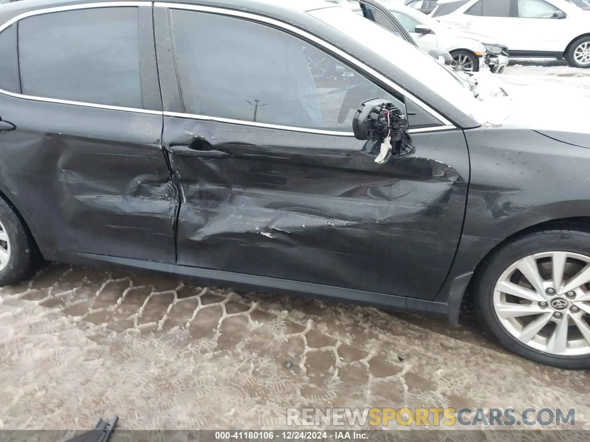 6 Фотография поврежденного автомобиля 4T1R11BKXNU071503 TOYOTA CAMRY 2022
