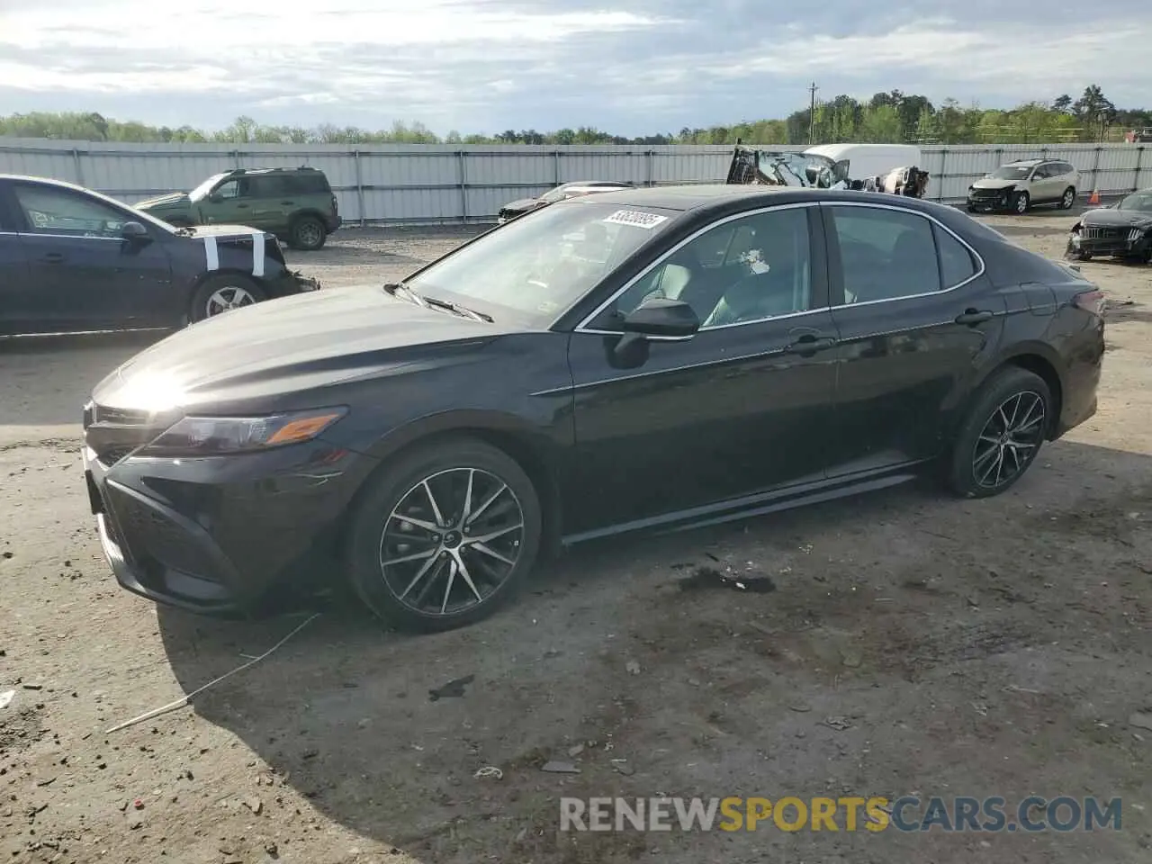 1 Photograph of a damaged car 4T1S11AK3NU051385 TOYOTA CAMRY 2022