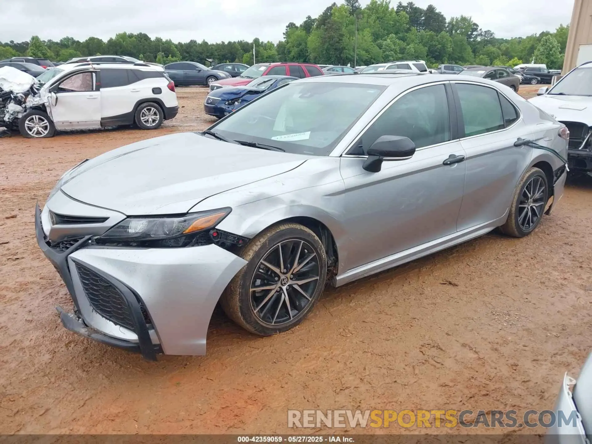 2 Photograph of a damaged car 4T1S11AK3NU666177 TOYOTA CAMRY 2022