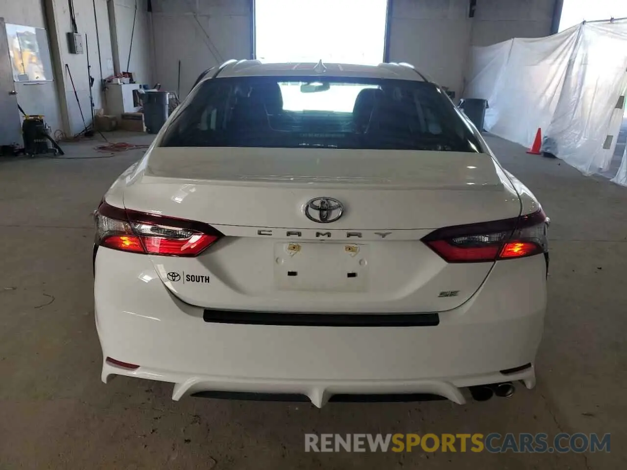6 Фотография поврежденного автомобиля 4T1S11AK4NU046342 TOYOTA CAMRY 2022