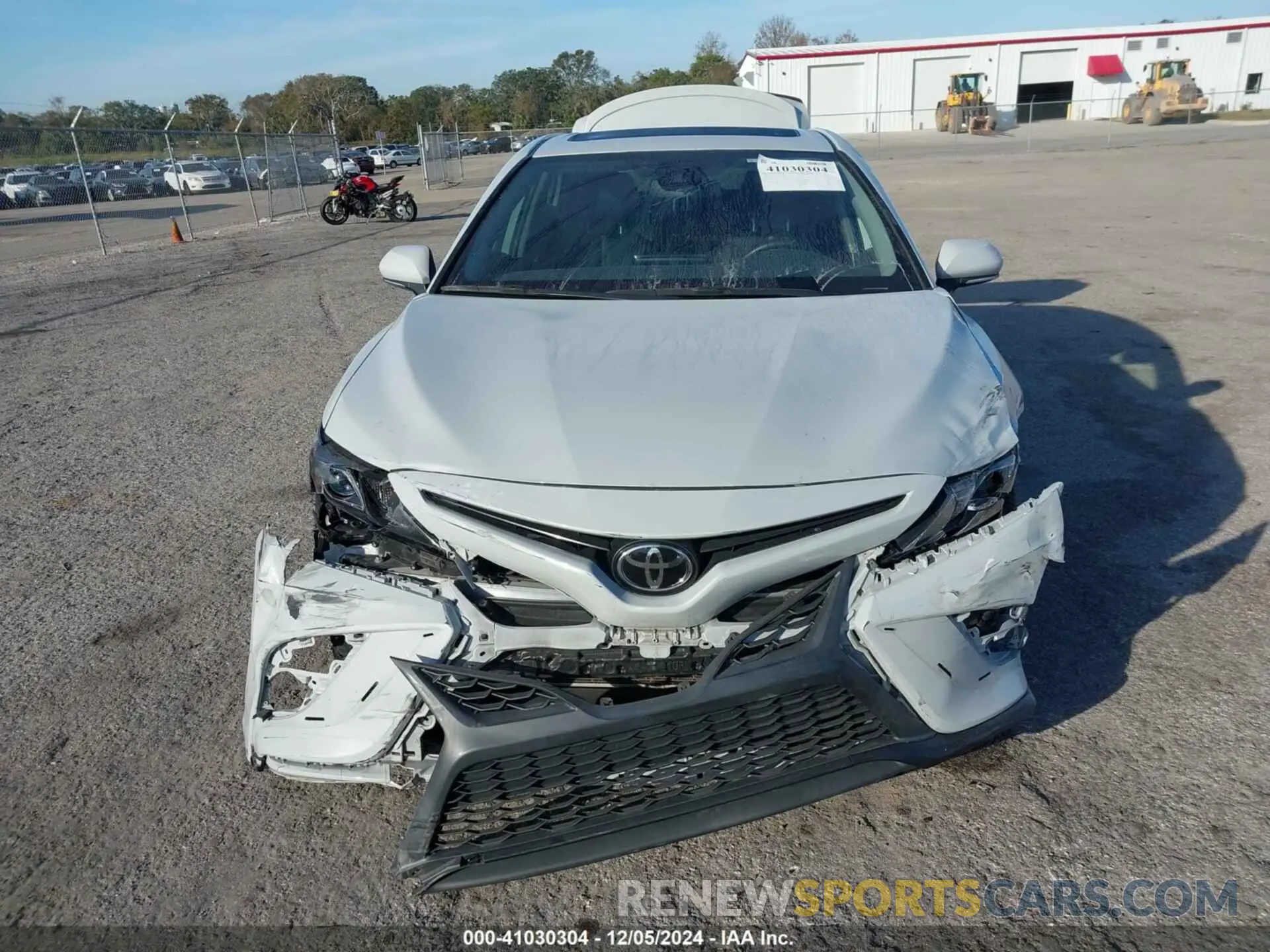 12 Фотография поврежденного автомобиля 4T1S11AK5NU048424 TOYOTA CAMRY 2022