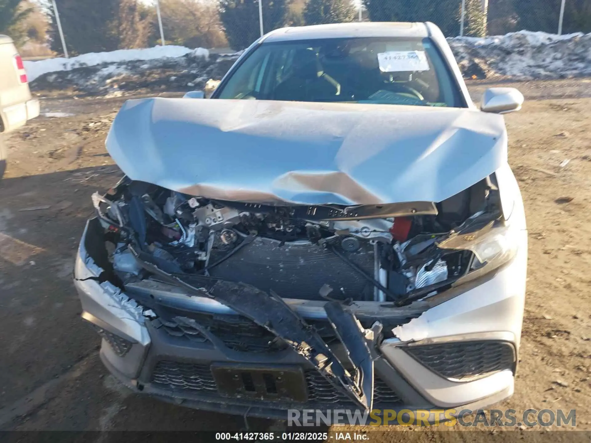 12 Photograph of a damaged car 4T1S11AK6NU683054 TOYOTA CAMRY 2022