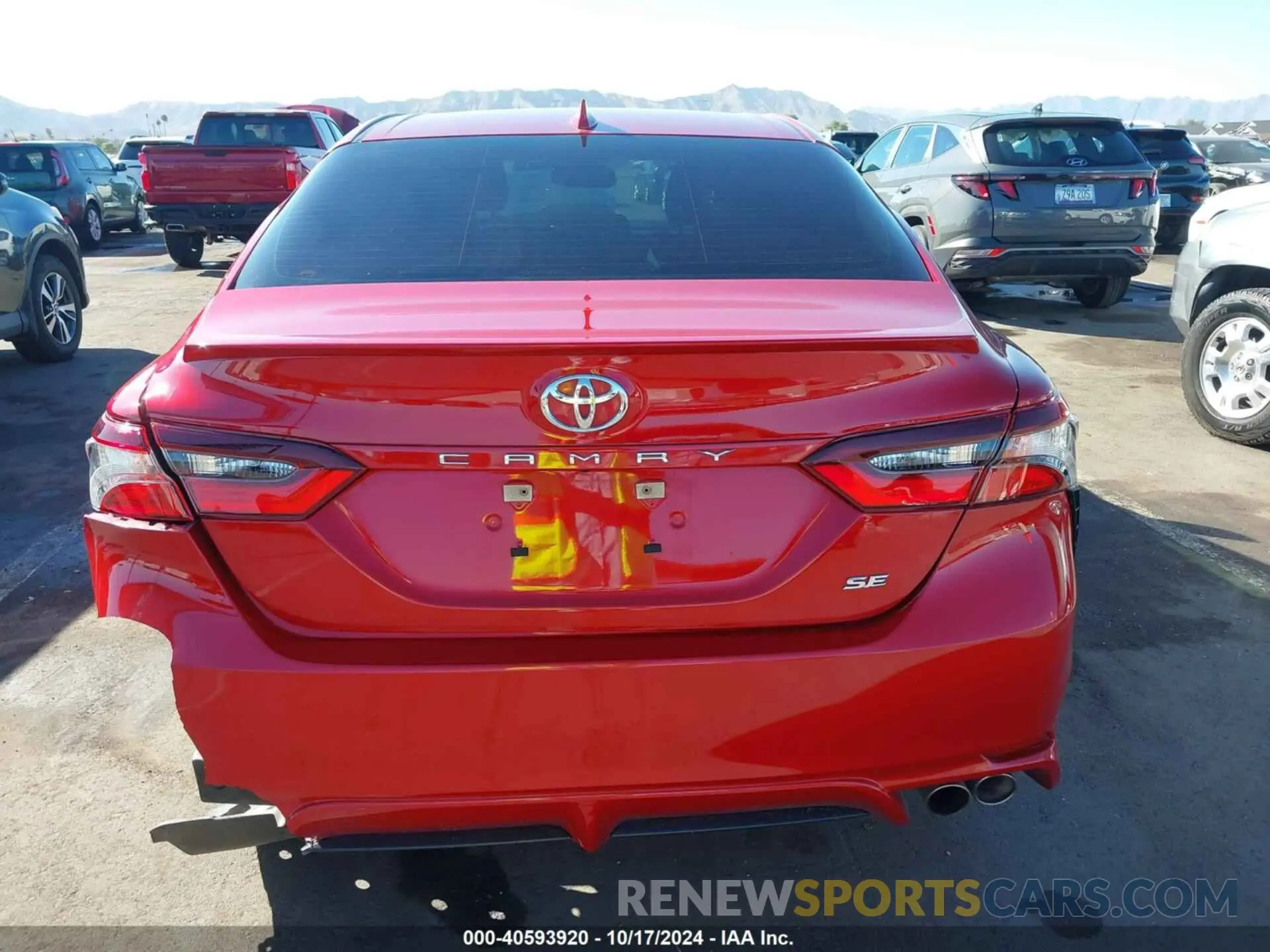 16 Photograph of a damaged car 4T1S11AKXNU069611 TOYOTA CAMRY 2022