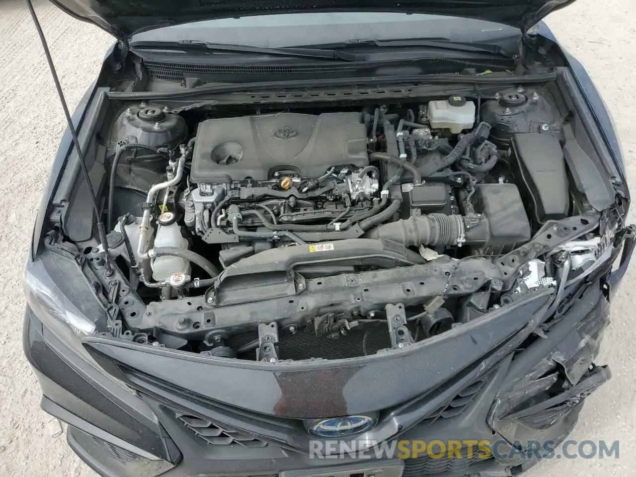 11 Photograph of a damaged car 4T1S31AK0NU586359 TOYOTA CAMRY 2022