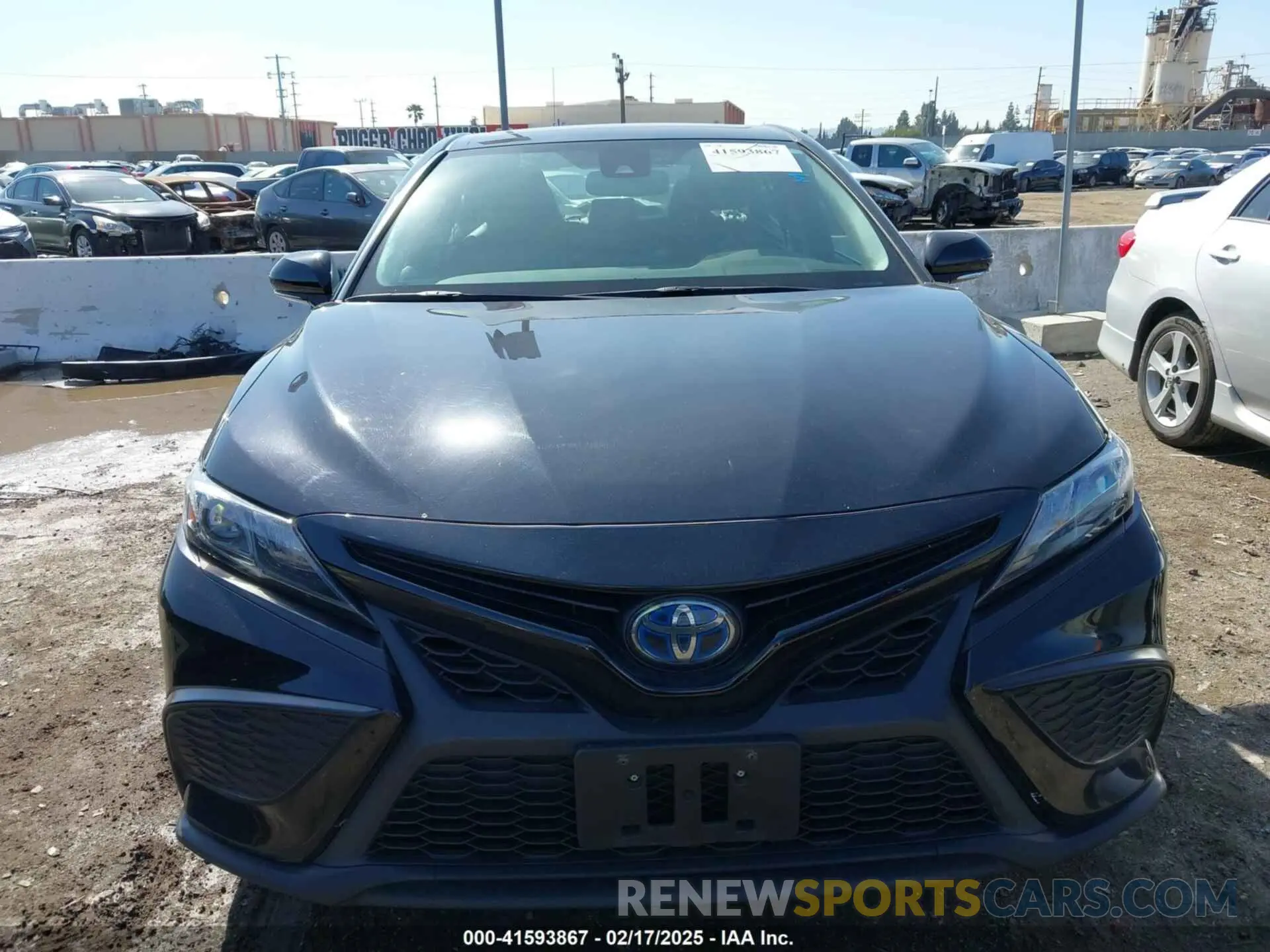 12 Photograph of a damaged car 4T1S31AK3NU579003 TOYOTA CAMRY 2022