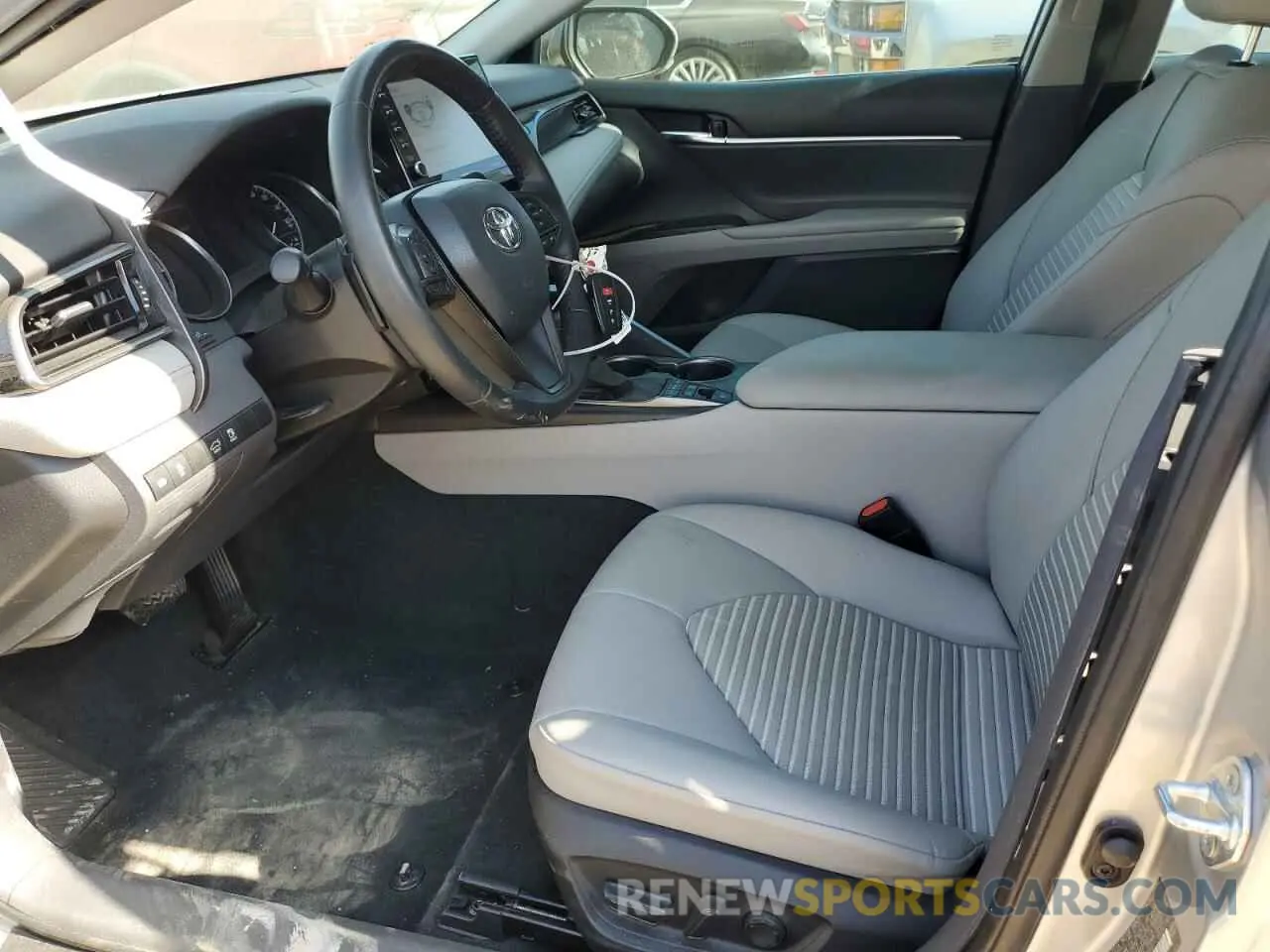 7 Photograph of a damaged car 4T1S31AK4NU598059 TOYOTA CAMRY 2022