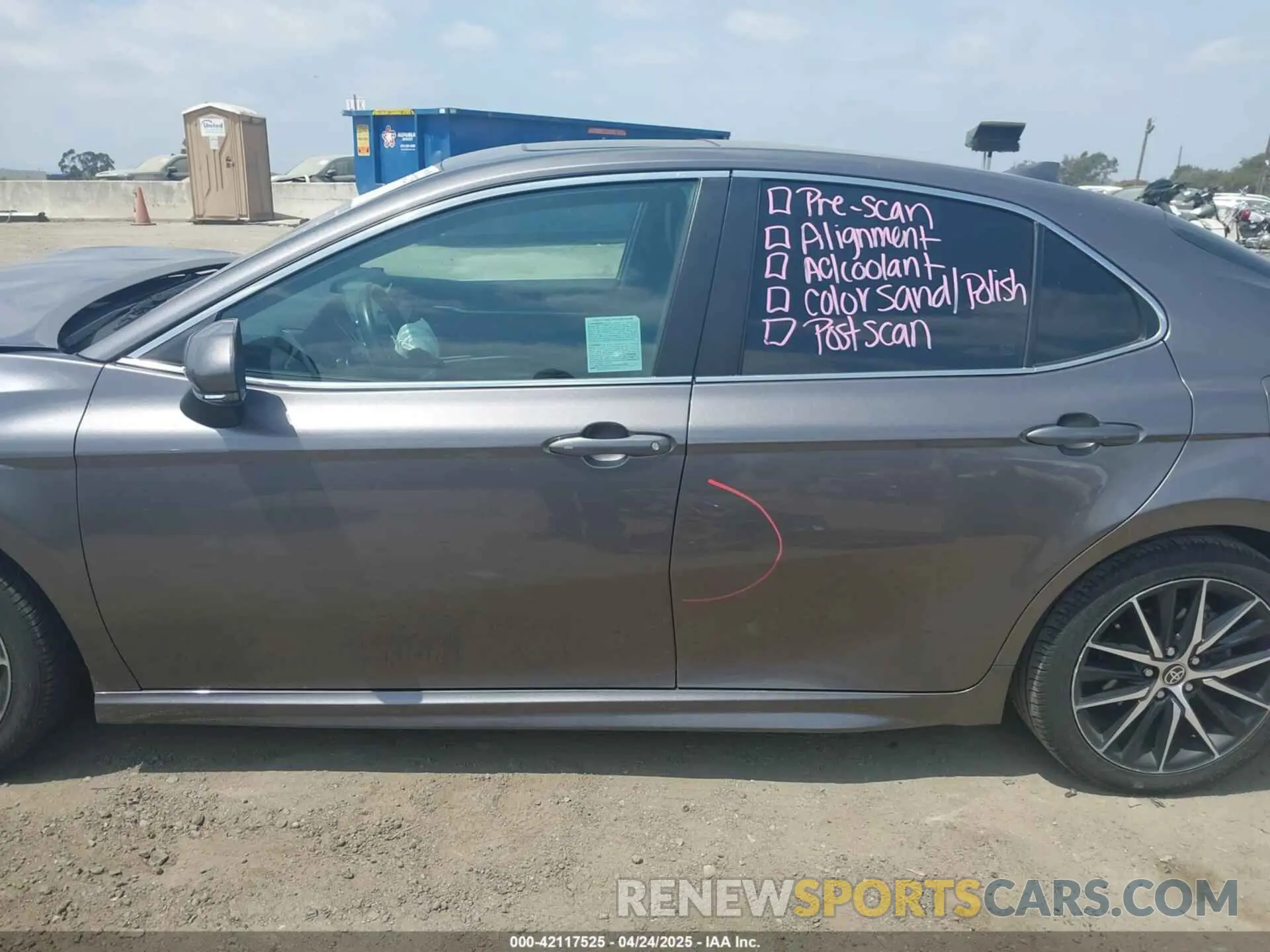 14 Photograph of a damaged car 4T1S31AK8NU582270 TOYOTA CAMRY 2022