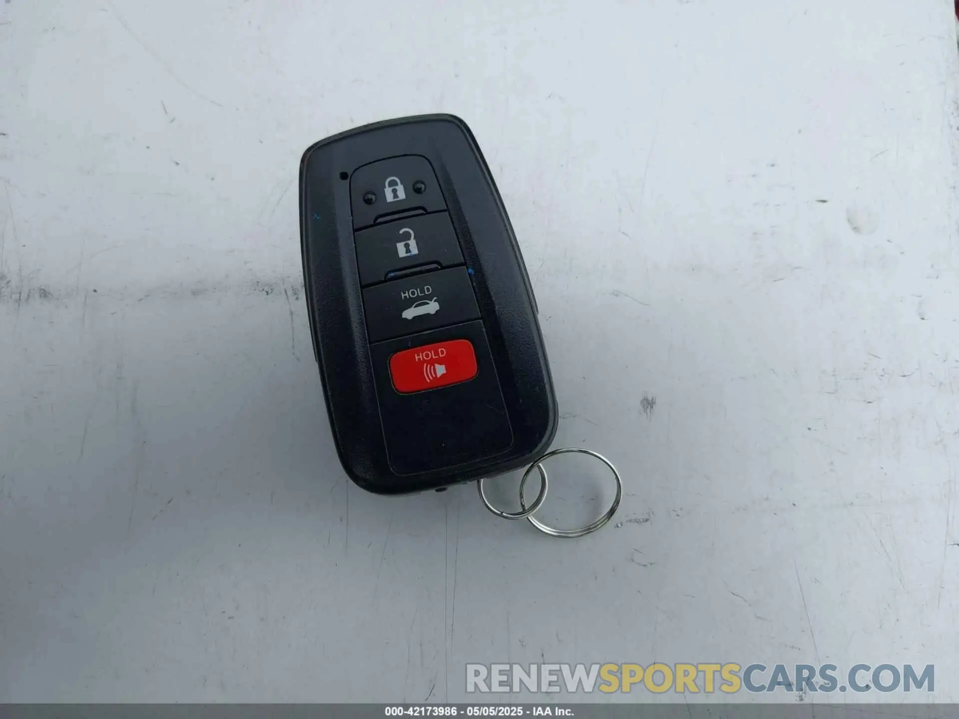 11 Фотография поврежденного автомобиля 4T1S31AK9NU587994 TOYOTA CAMRY 2022