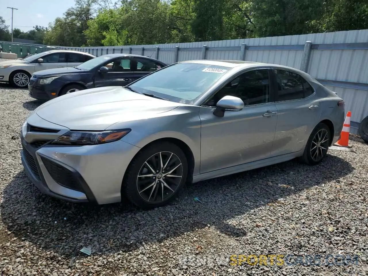 1 Photograph of a damaged car 4T1T11AK0NU689081 TOYOTA CAMRY 2022