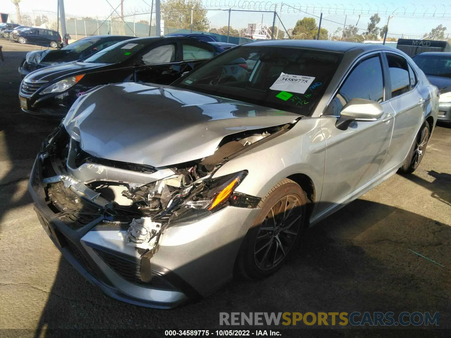 2 Фотография поврежденного автомобиля 4T1T11AK2NU052497 TOYOTA CAMRY 2022