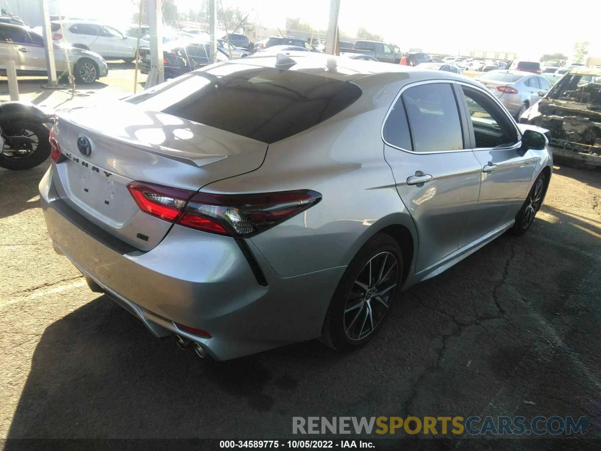 4 Фотография поврежденного автомобиля 4T1T11AK2NU052497 TOYOTA CAMRY 2022