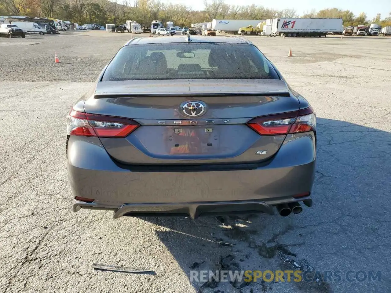6 Photograph of a damaged car 4T1T11AK2NU706981 TOYOTA CAMRY 2022