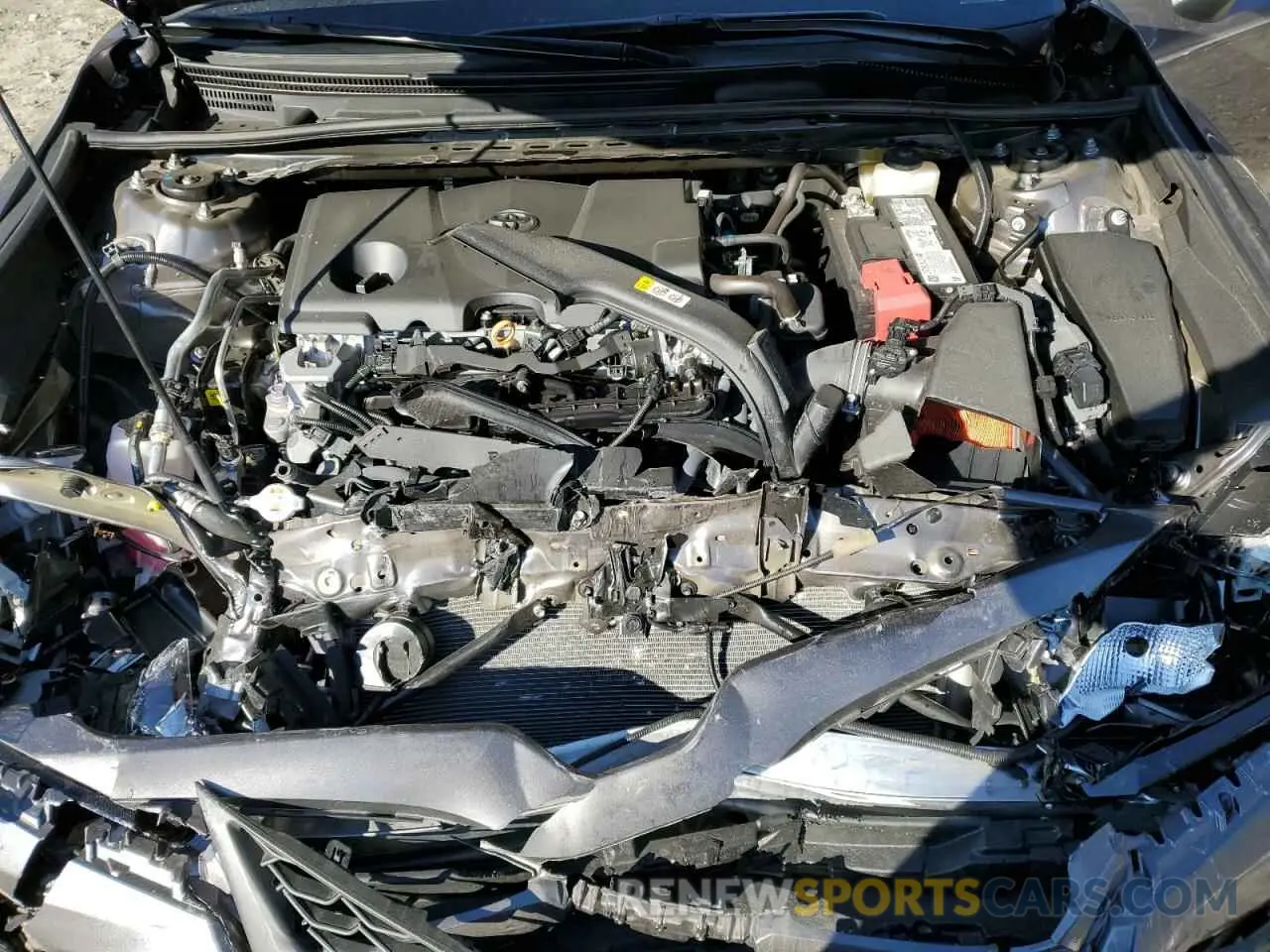 11 Photograph of a damaged car 4T1T11AK3NU620885 TOYOTA CAMRY 2022