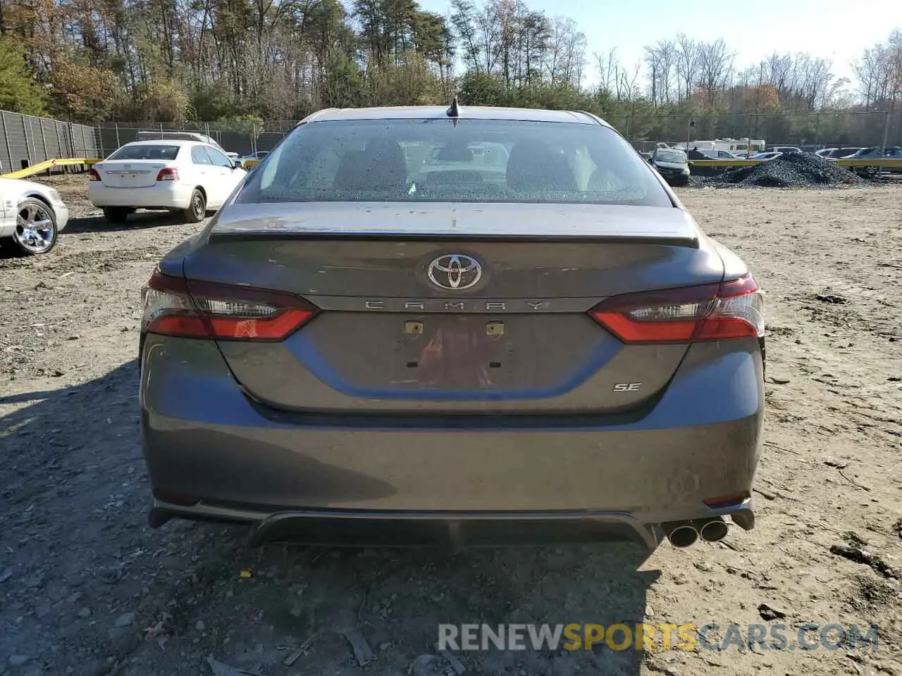 6 Photograph of a damaged car 4T1T11AK3NU620885 TOYOTA CAMRY 2022
