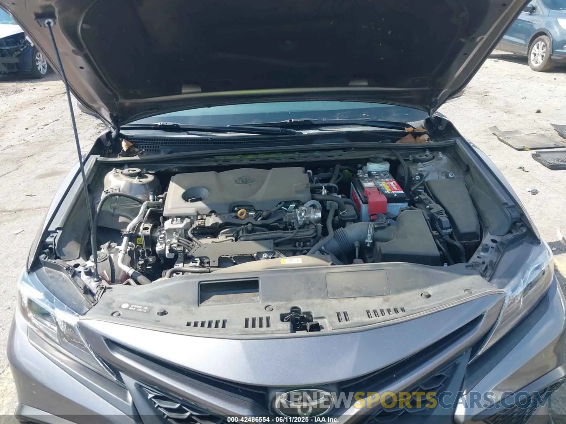 10 Photograph of a damaged car 4T1T11AK3NU638464 TOYOTA CAMRY 2022