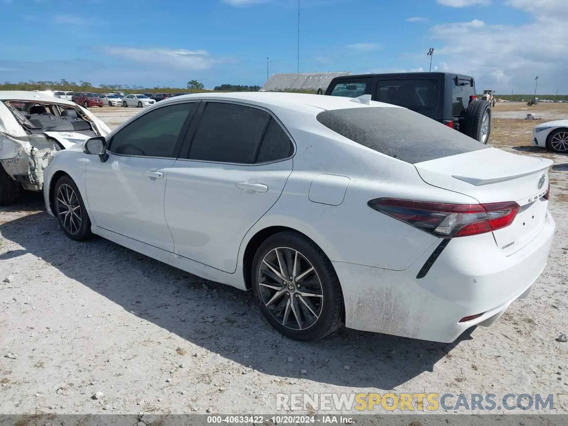 3 Photograph of a damaged car 4T1T11AK3NU650758 TOYOTA CAMRY 2022