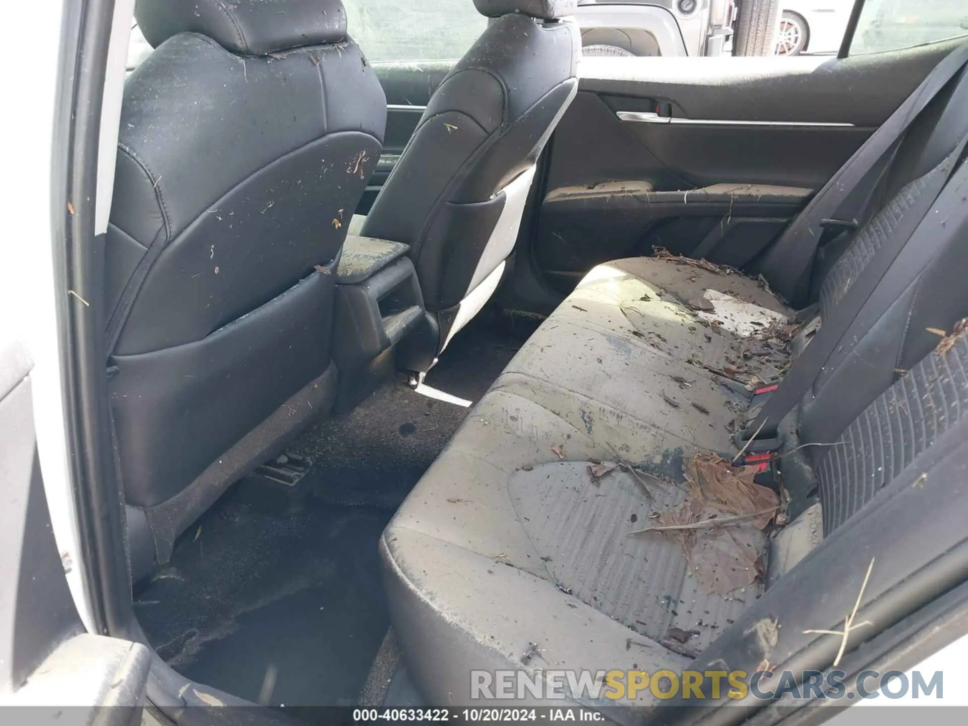 8 Photograph of a damaged car 4T1T11AK3NU650758 TOYOTA CAMRY 2022