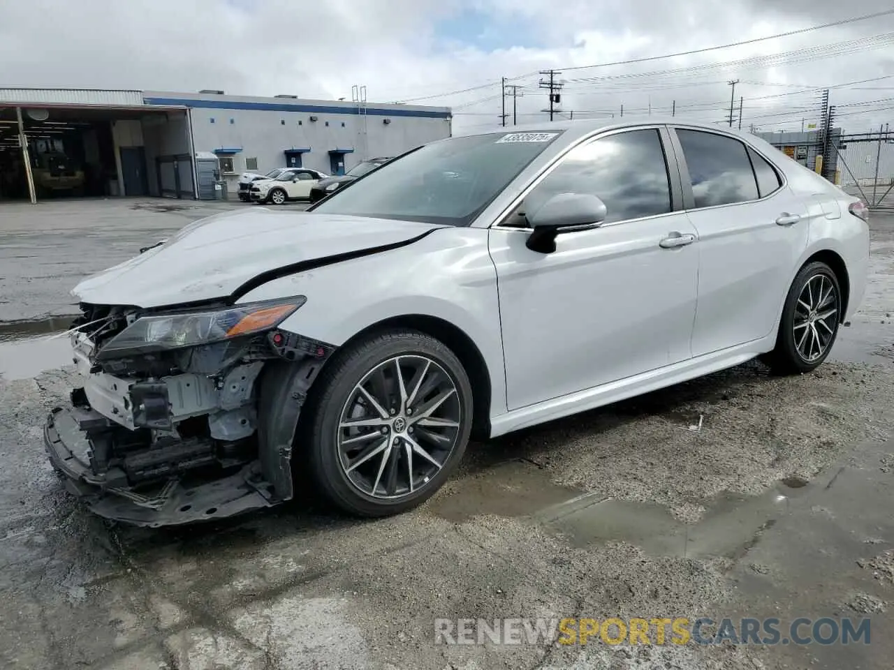 1 Фотография поврежденного автомобиля 4T1T11AK4NU060066 TOYOTA CAMRY 2022