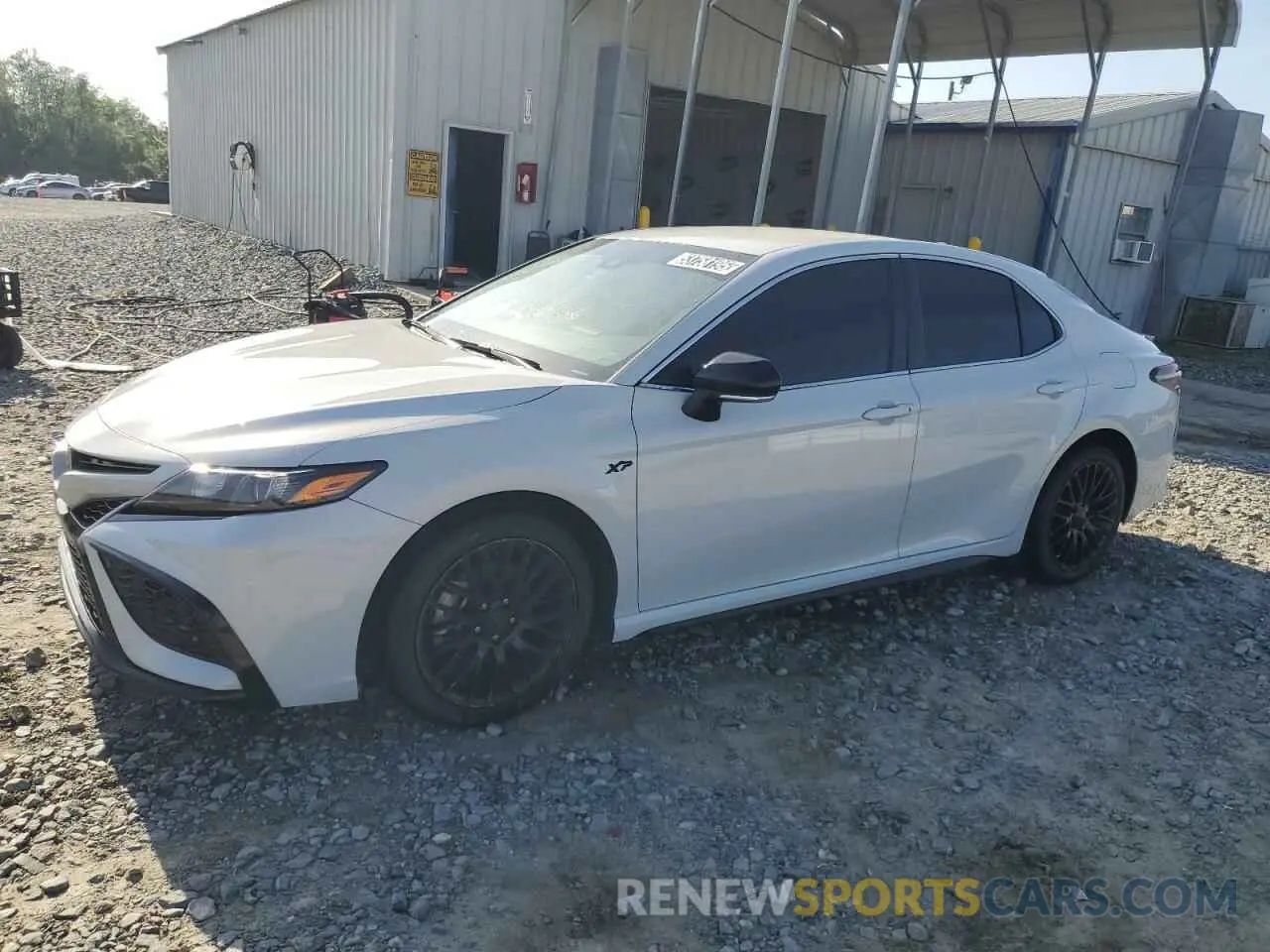 1 Photograph of a damaged car 4T1T11AK4NU069317 TOYOTA CAMRY 2022