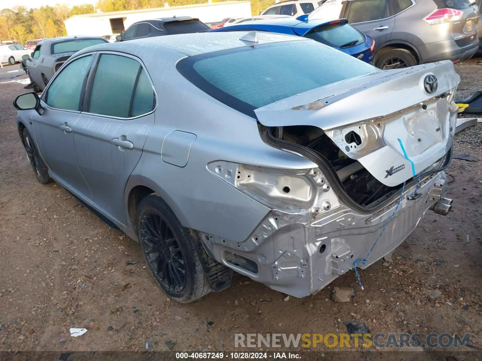 3 Фотография поврежденного автомобиля 4T1T11AK4NU701958 TOYOTA CAMRY 2022