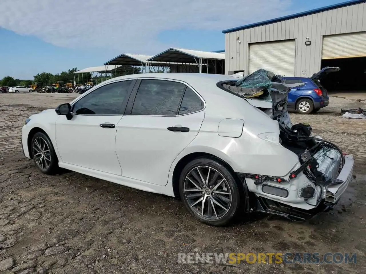 2 Photograph of a damaged car 4T1T11AK5NU054759 TOYOTA CAMRY 2022