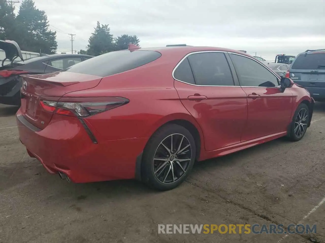 3 Фотография поврежденного автомобиля 4T1T11AK5NU498983 TOYOTA CAMRY 2022