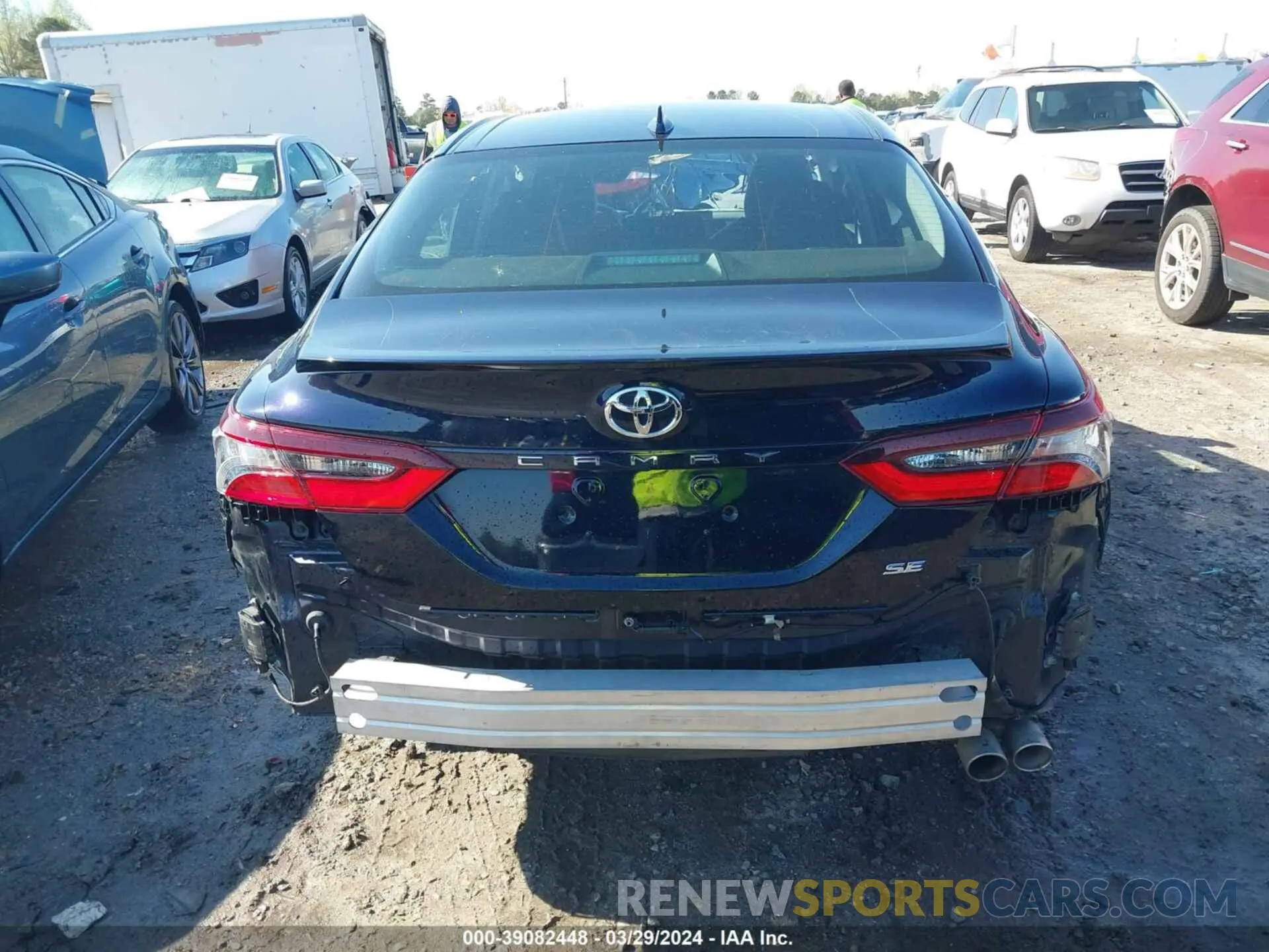 17 Photograph of a damaged car 4T1T11AK5NU617566 TOYOTA CAMRY 2022
